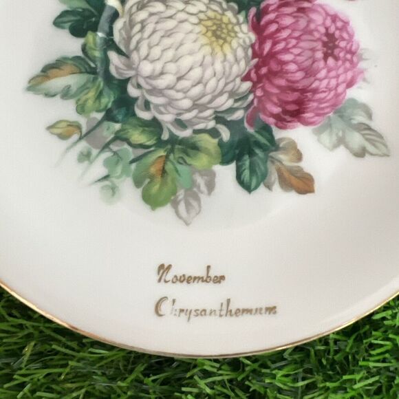 Vintage Norcrest Fine China Tea Cup Saucer‎ Set November Chrysanthemum - Picture 3 of 9